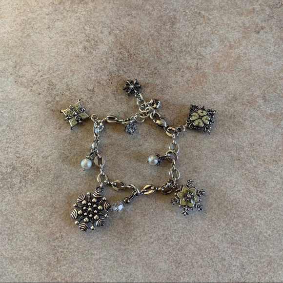 Brighton Snowflake Bracelet with Pearls - Picture 5 of 5